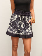 Floral Print Elastic Waistband Shorts