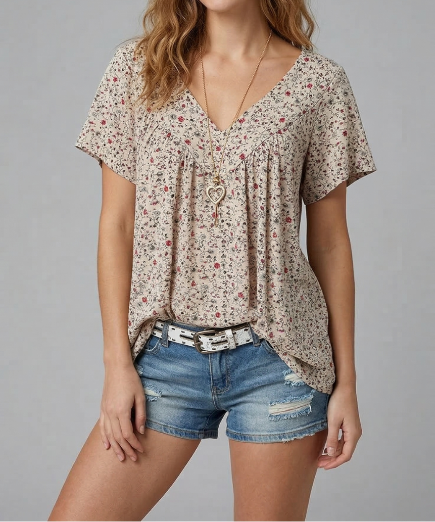 Trisha™ | Floral V-neck T-shirt