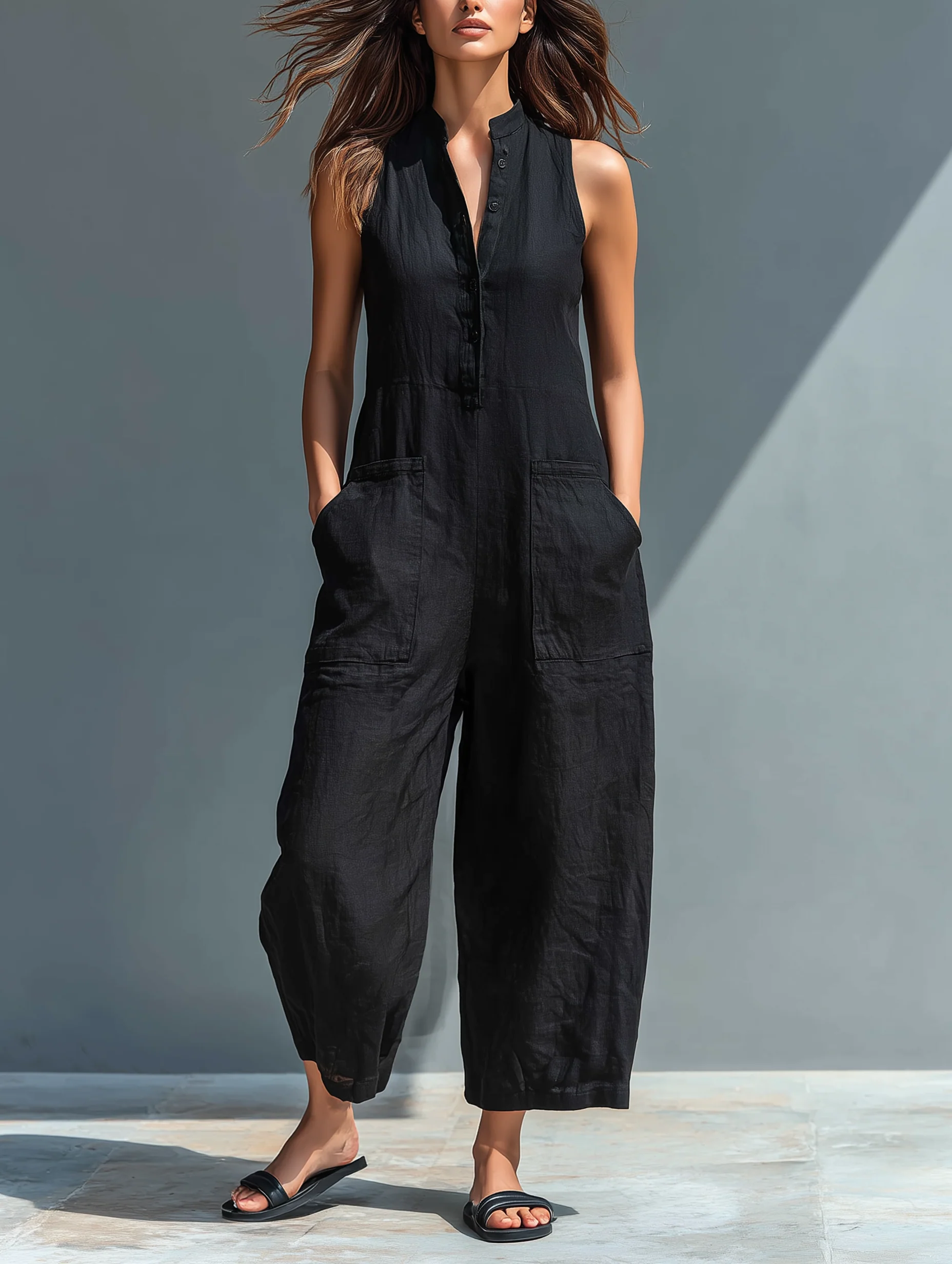 Lotte™ - Sleeveless minimalist jumpsuit